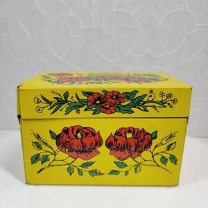 Vintage Syndicate Mfg Recipe Box Yellow Red Floral Metal Tin with Divider‎ Cards